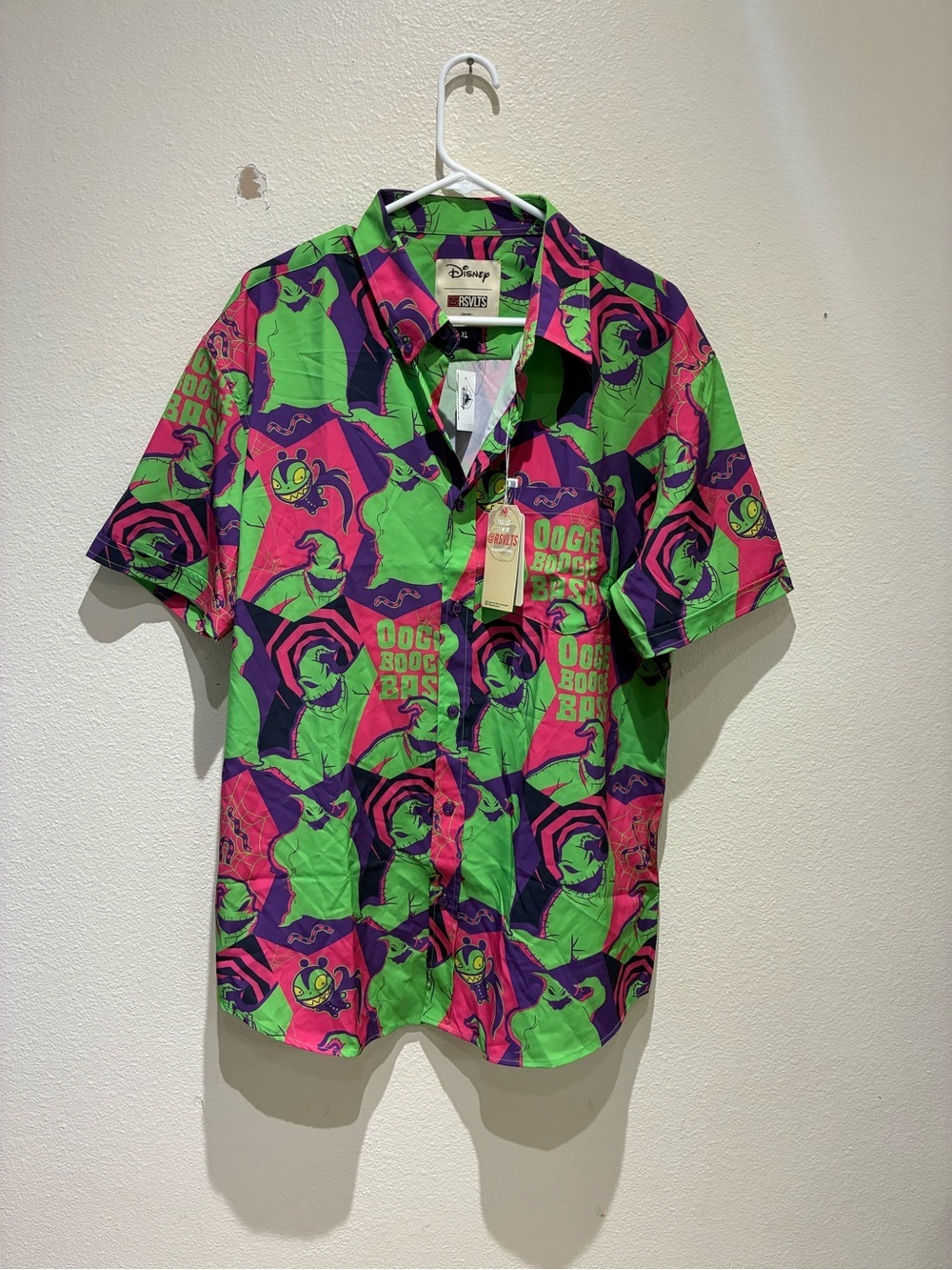 NWT Disney x RSVLTS Oogie Boogie Bash 2025 KUNUFLEX Button Down Shirt - XL